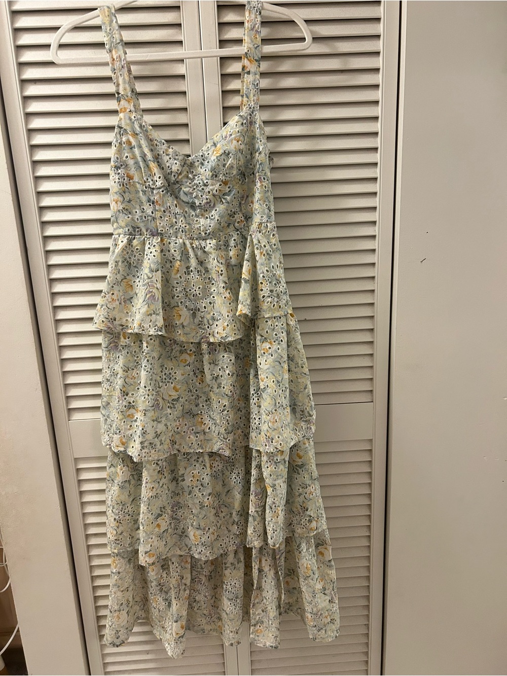 ASTR Midsummer Floral Tiered Cotton Maxi Dress - S
